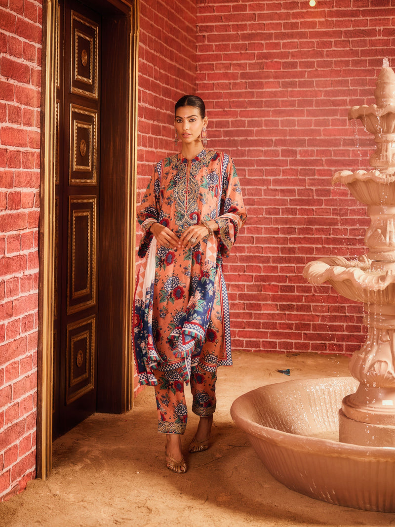 INAYA STRAIGHT LONG KURTA WITH PANT AND DUPATTA (SET OF 3)