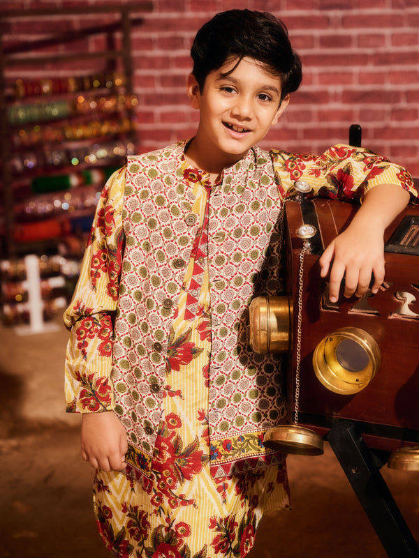 LAAL PHOOL BOYS KURTA SET WITH BANDI