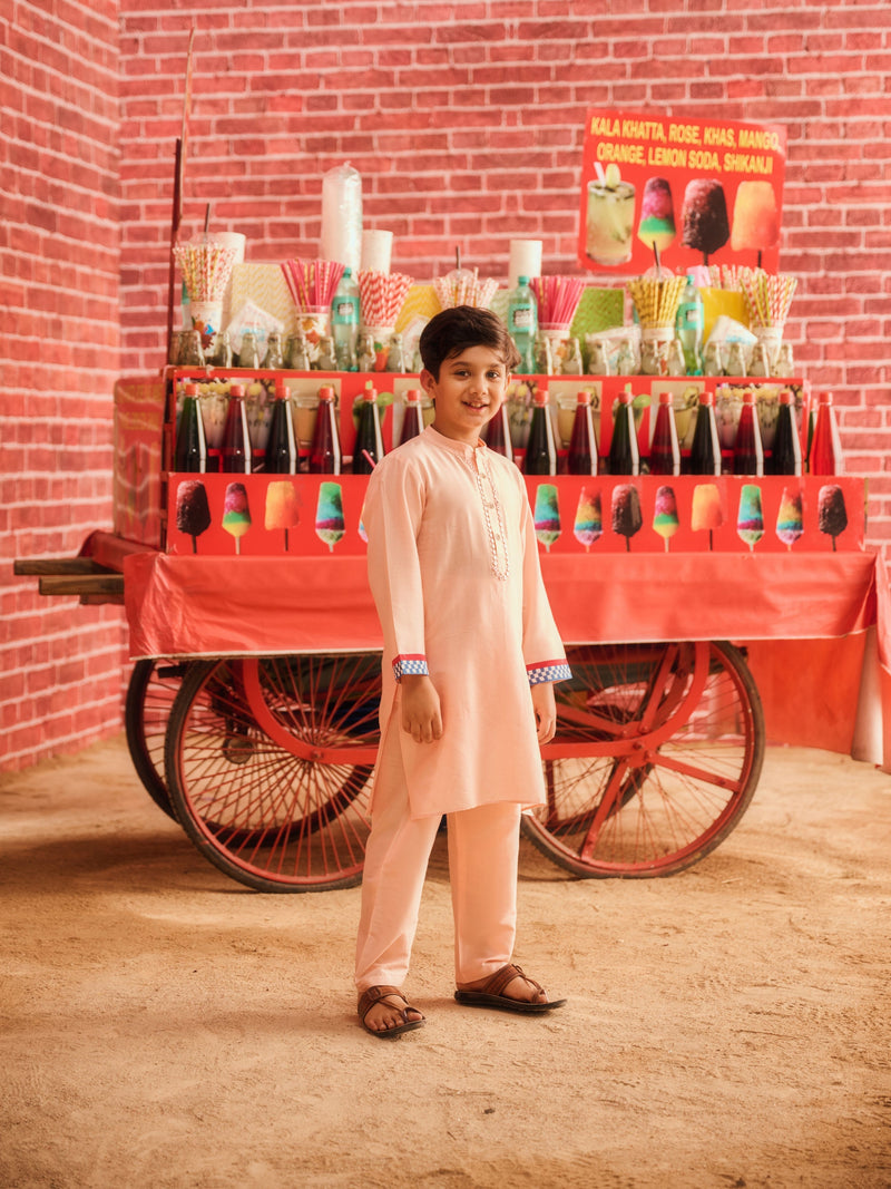PEACH BOYS KURTA WITH INAAYA BANDI
