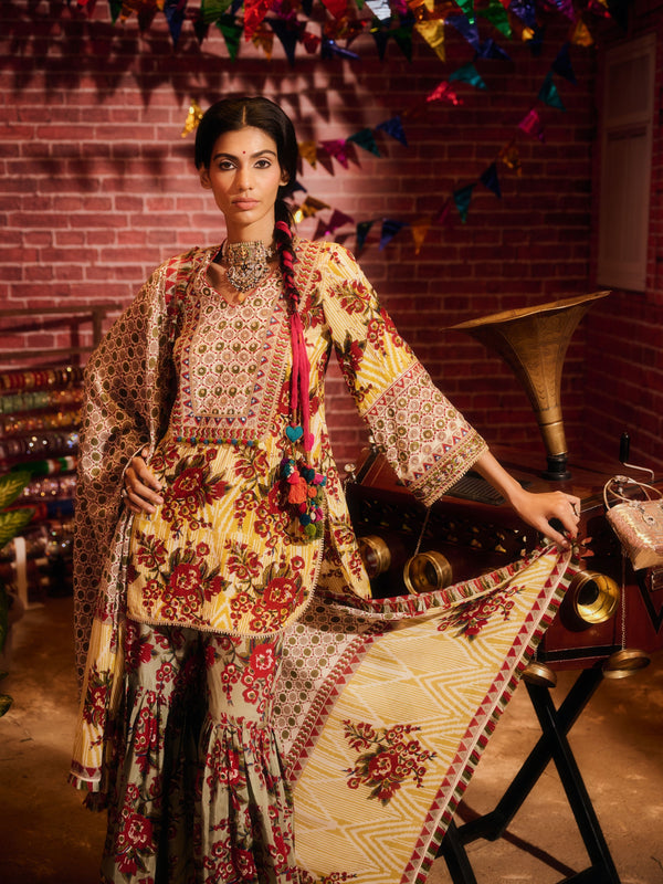 LAAL PHOOL SHORT ROUNDED GHERA KURTA WITH GHARARA AND DUPATTA (SET OF 3)
