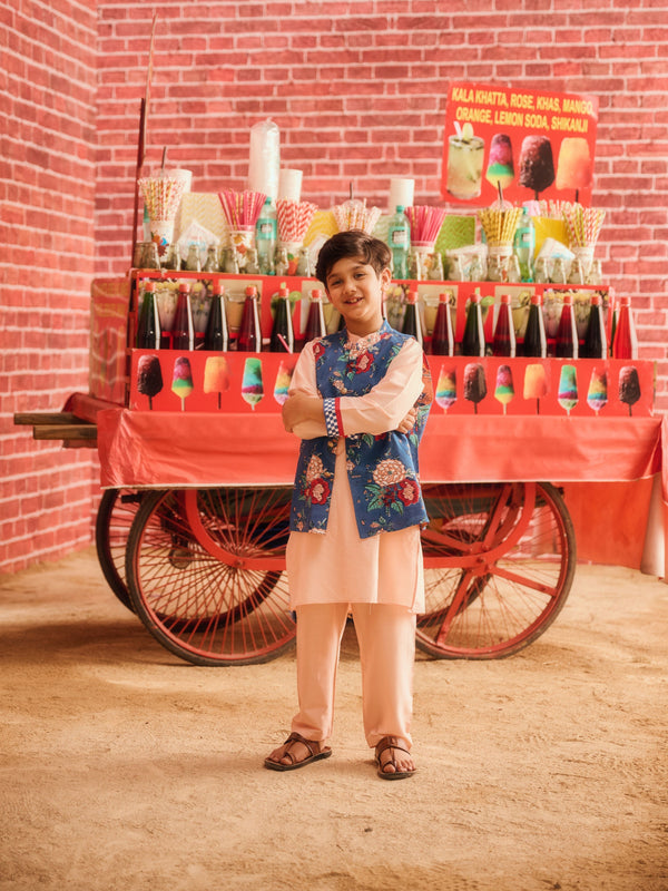 PEACH BOYS KURTA WITH INAAYA BANDI