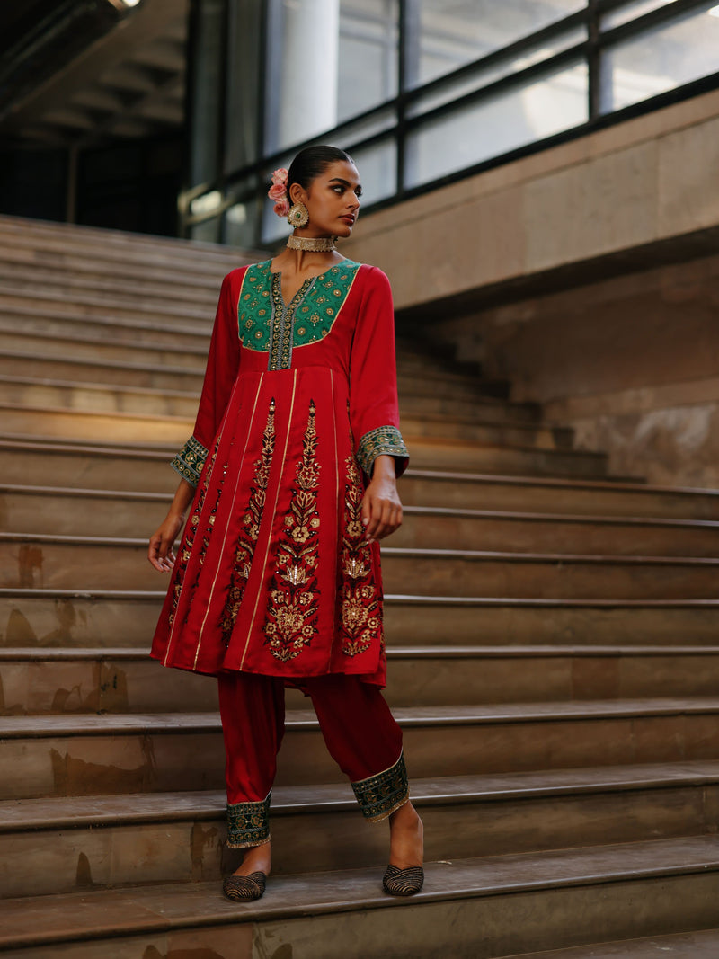 RUBY PINK SHORT KALIDAAR KURTA WITH EMERLAD GREEN SALWAR AND DUPATTA  - SET OF 3