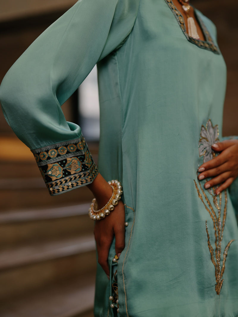 DUSTY BLUE SHORT KURTA WITH GHARARA AND DUPATTA  - SET OF 3