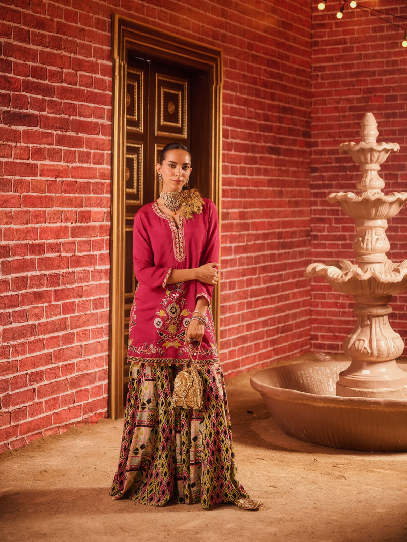 RANGREZ FUCHSIA PINK STRAIGHT SHORT KURTA WITH GHARARA AND DUPATTA (SET OF 3)