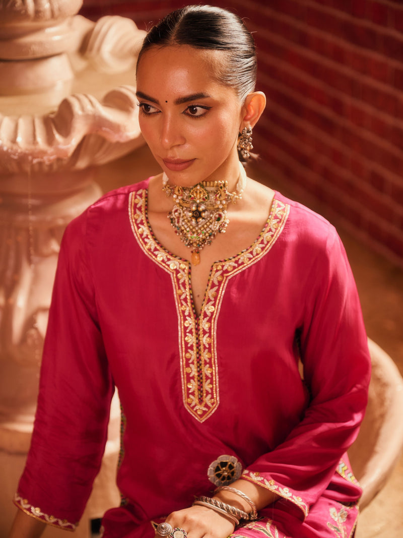 RANGREZ FUCHSIA PINK STRAIGHT SHORT KURTA WITH GHARARA AND DUPATTA (SET OF 3)