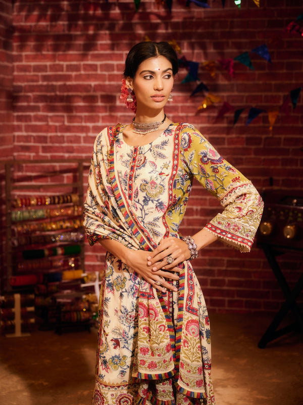 GUL MEHAR  PANELLED STRAIGHT LONG KURTA WITH PANT AND DUPATTA (SET OF 3)