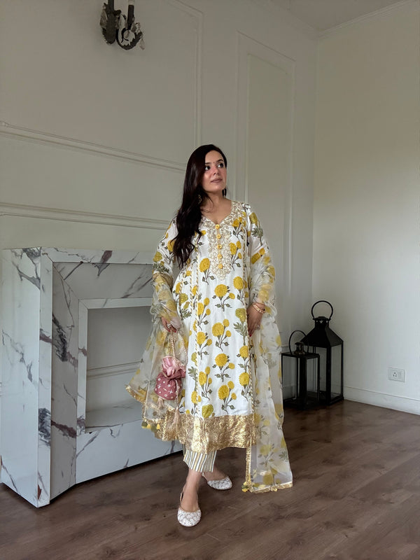 YELLOW GENDA PHOOL KALIDAAR KURTA WITH PANT AND DUPATTA (SET OF 3)
