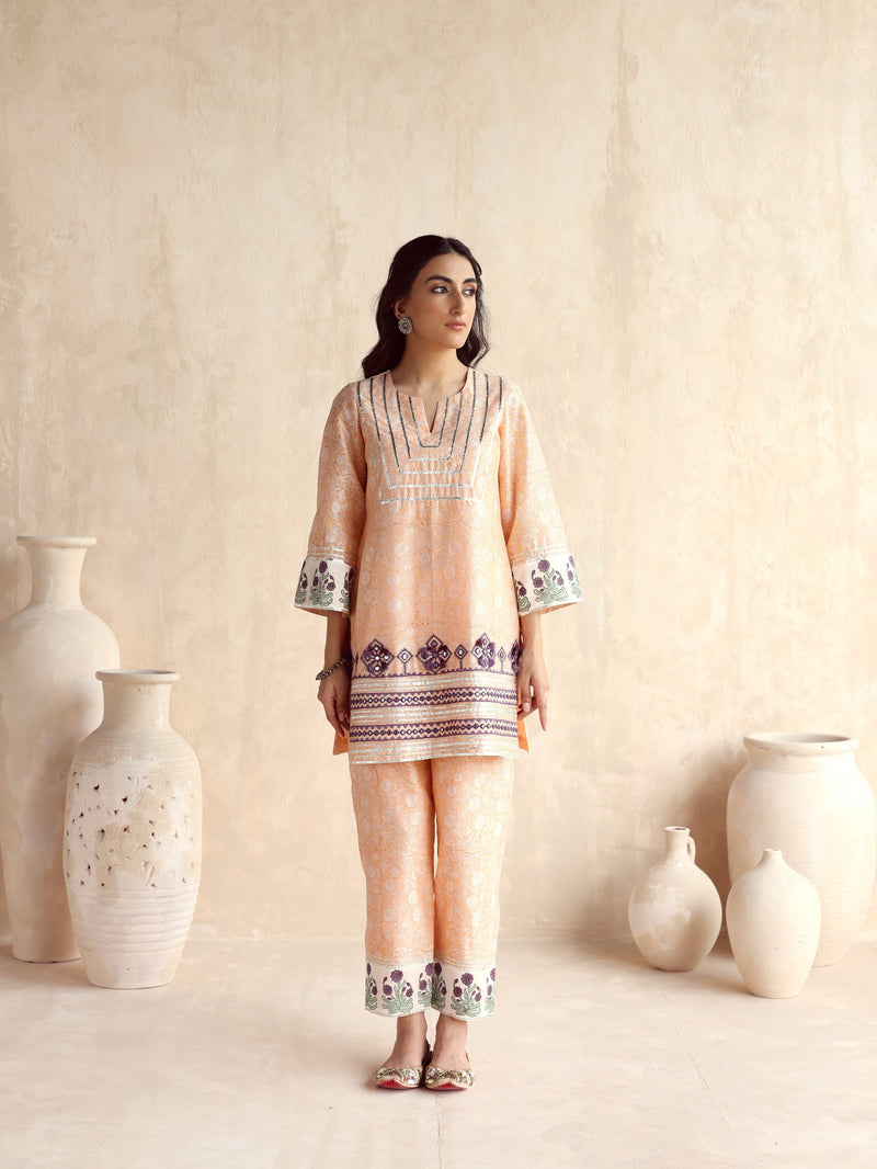 Peach Short Kurta with Pant and Scarf-Set of 3