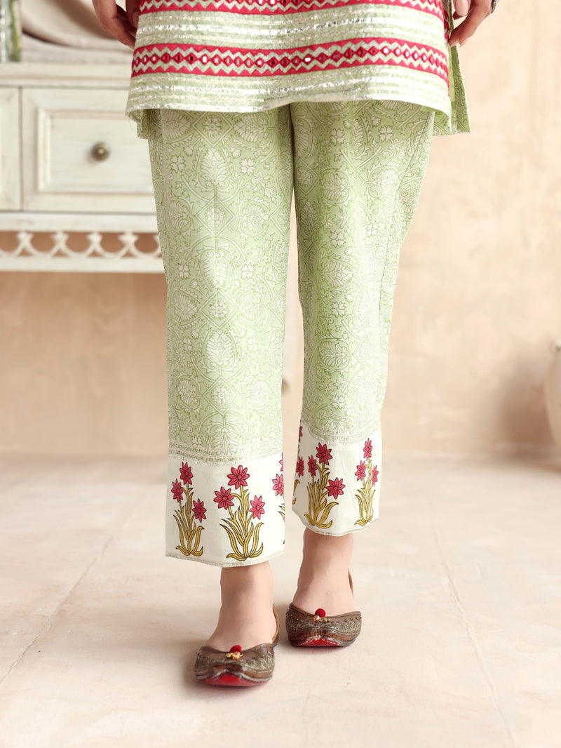 Green Short Kurta with Pant and Scarf-Set of 3