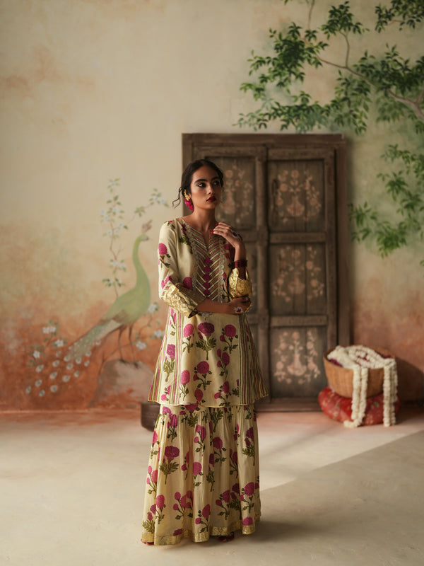 RANI PINK GENDA PHOOL SHORT KALIDAAR KURTA WITH GHARARA AND DUPATTA (SET OF 3)