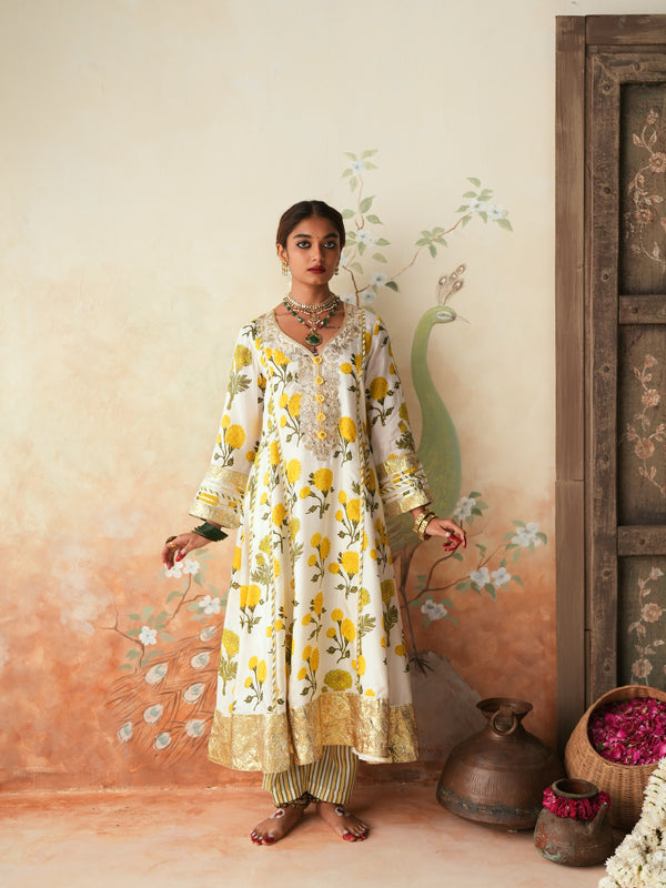 YELLOW GENDA PHOOL KALIDAAR KURTA WITH PANT AND DUPATTA (SET OF 3)