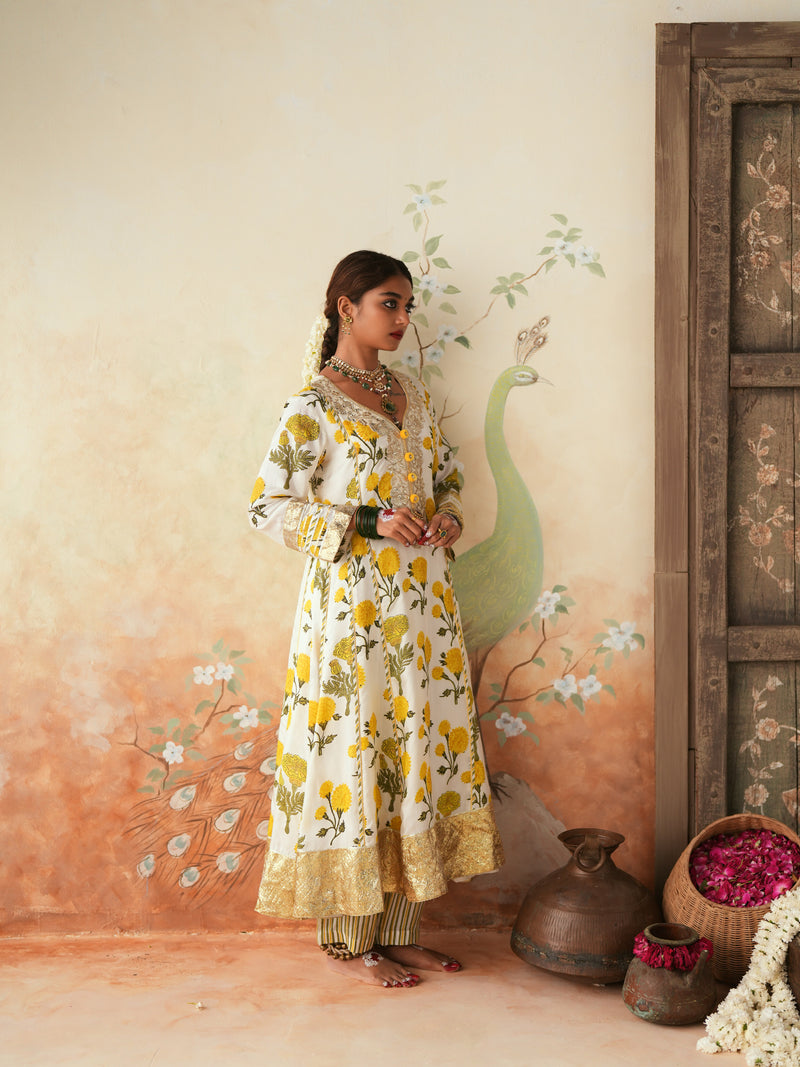 YELLOW GENDA PHOOL KALIDAAR KURTA WITH PANT AND DUPATTA (SET OF 3)