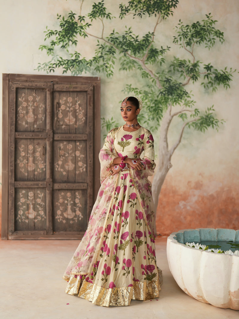 RANIPINK GENDA PHOOL LEHENGA (SET OF 3)