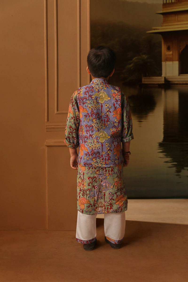 RIHAANA BOYS BANDI AND KURTA SET