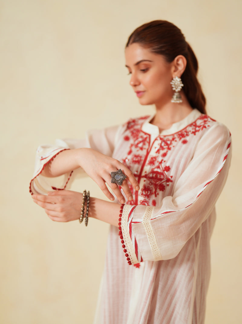 RED AND OFF-WHITE EASY FIT BOX-PLEATED KURTA WITH PANT