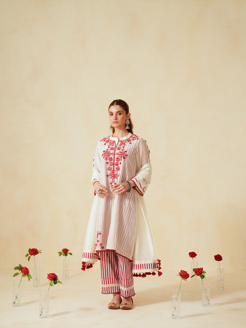 RED AND OFF-WHITE EASY FIT BOX-PLEATED KURTA WITH PANT