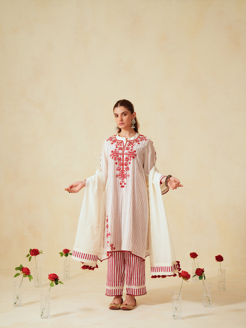 RED AND OFF-WHITE EASY FIT BOX-PLEATED KURTA WITH PANT