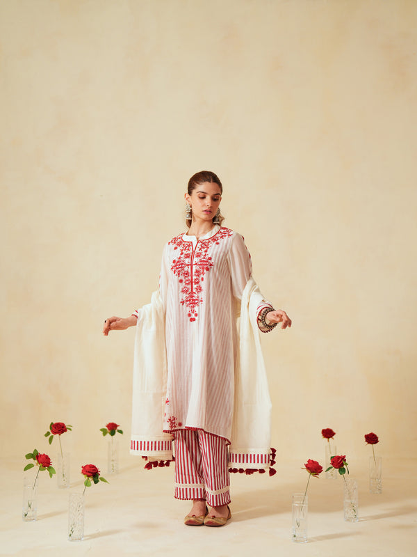 RED AND OFF-WHITE EASY FIT BOX-PLEATED KURTA WITH PANT