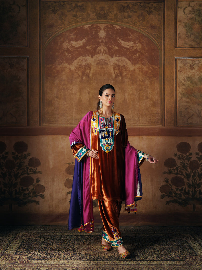 BURNT ORANGE SHORT VELVET KURTA WITH SALWAR AND DUPATTA