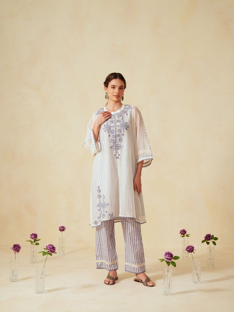 LAVENDER AND OFF-WHITE EASY FIT BOX-PLEATED KURTA WITH PANT