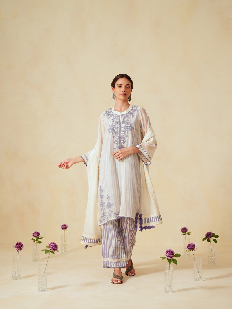 LAVENDER AND OFF-WHITE EASY FIT BOX-PLEATED KURTA WITH PANT