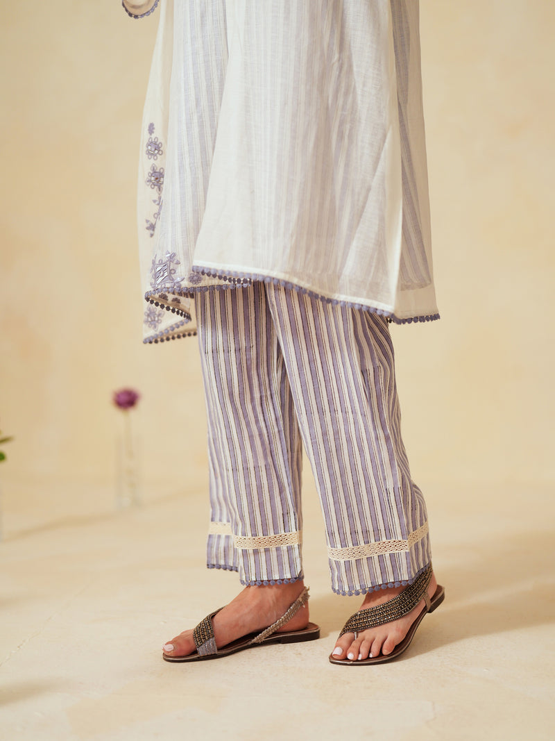 LAVENDER AND OFF-WHITE EASY FIT BOX-PLEATED KURTA WITH PANT