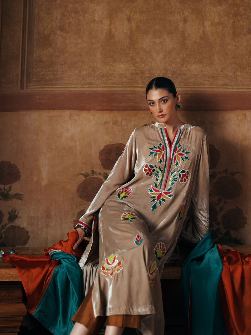 LIGHT SAND STRAIGHT VELVET KURTA WITH PANT AND DUPATTA