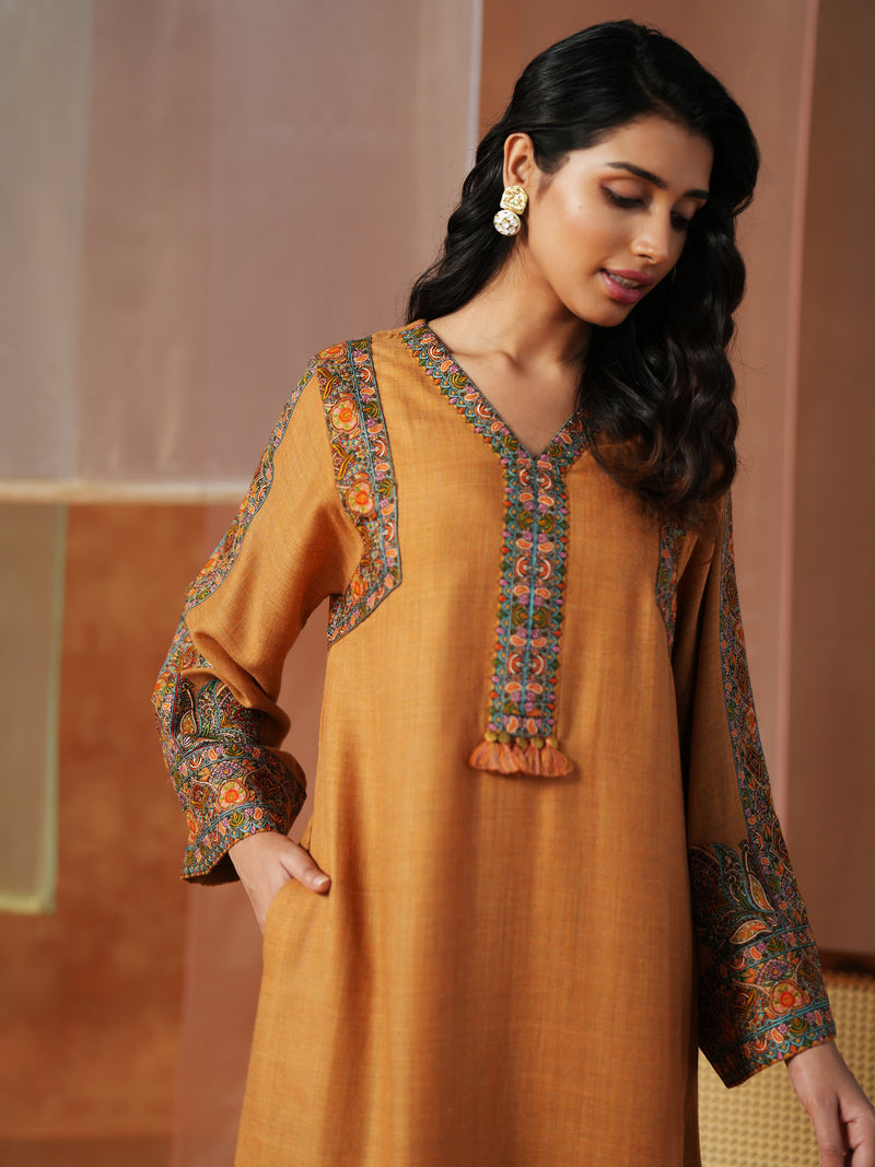 MUSTARD PASHMINA STRAIGHT KURTA WITH PANT AND STOLE