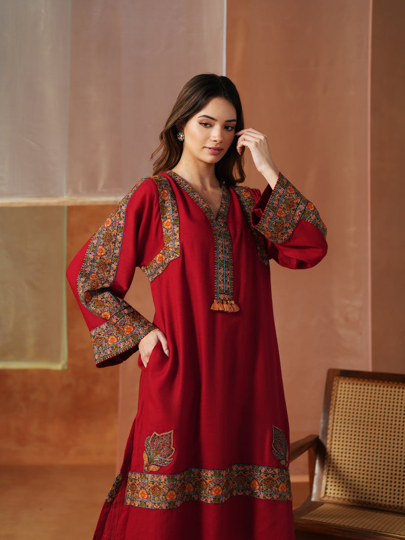 RED PASHMINA STRAIGHT KURTA WITH PANT AND STOLE