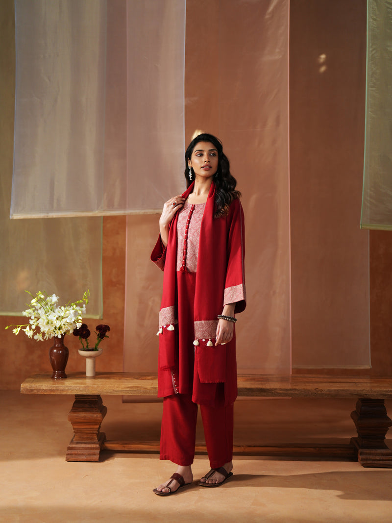 RED AND OFFWHITE PASHMINA STRAIGHT KURTA WITH POCKET,PANT AND STOLE
