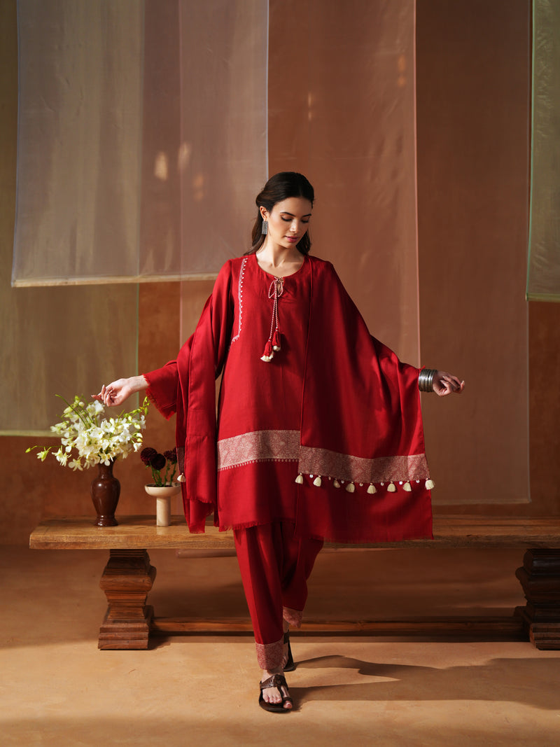 RED AND WHITE FRONT TIE-UP SHORT KURTA WITH SALWAR AND STOLE