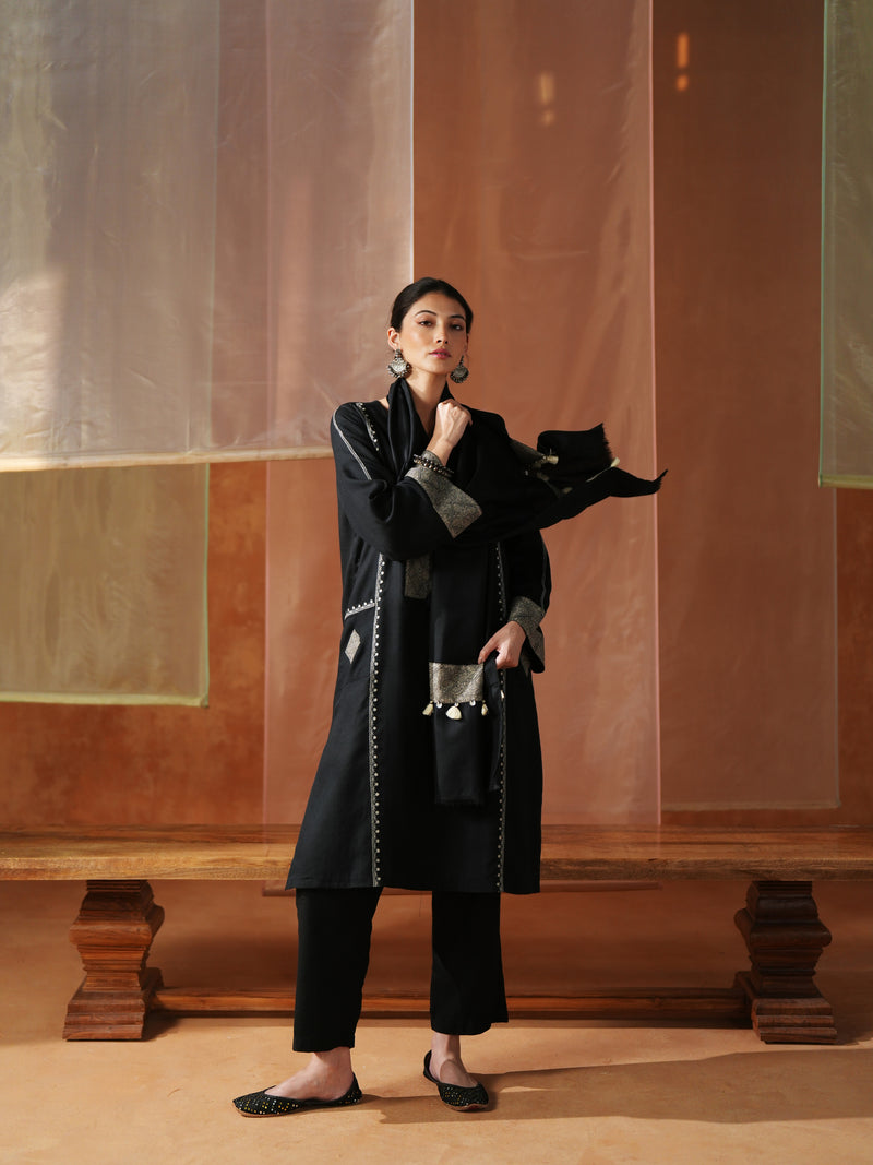 BLACK AND OFWHITE PASHMINA STRAIGHT KURTA WITH POCKET,PANT AND STOLE